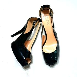 Guess size 8.5 black platform patent leather pumps with strap